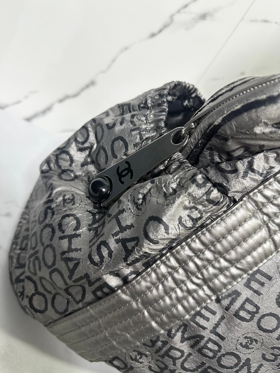 [A 정품] 샤넬 크루즈 토트 숄더백 실버 상품이미지7