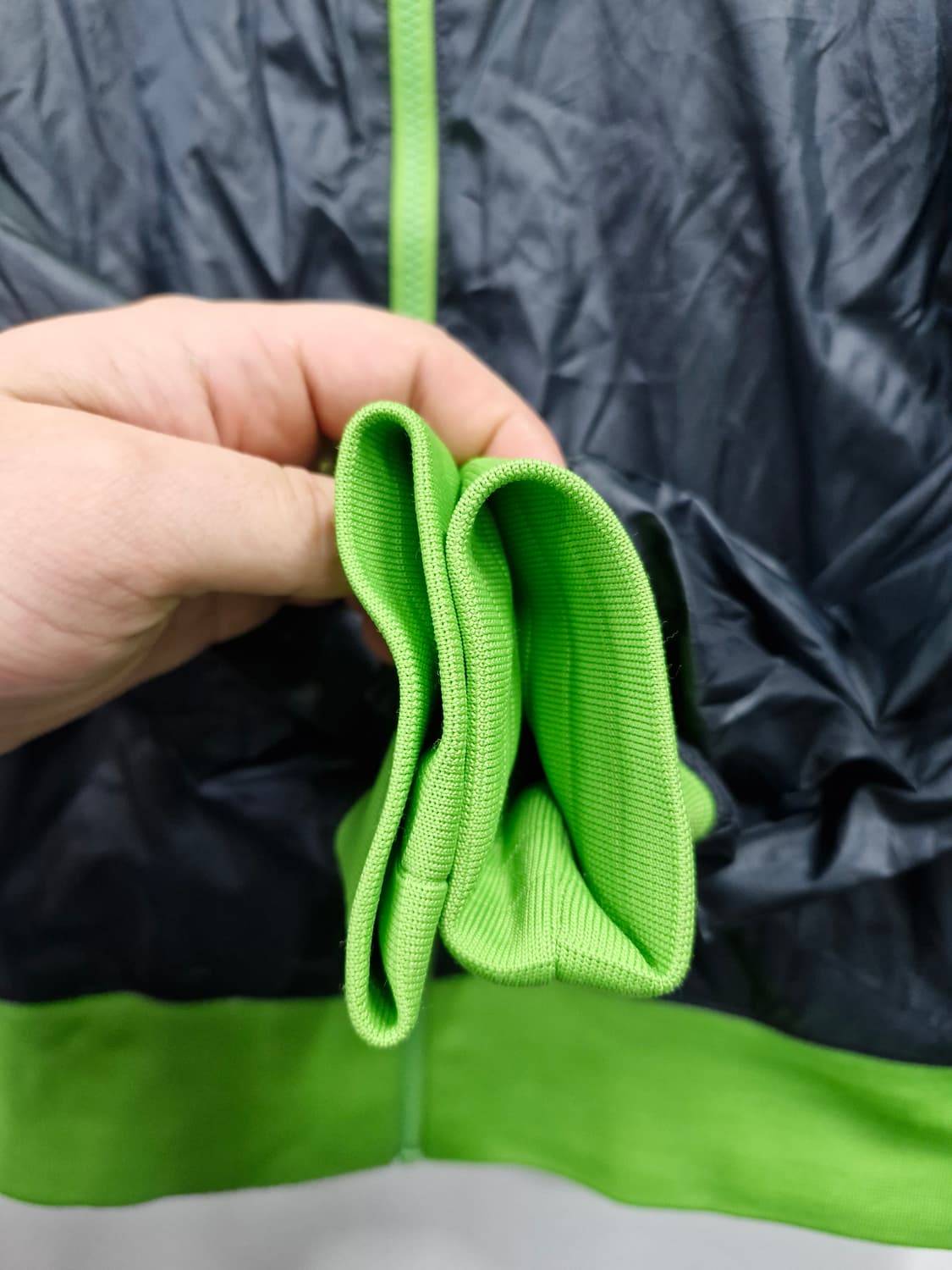 105XL 나이키 윈드러너 바람막이 자켓. 상품이미지4