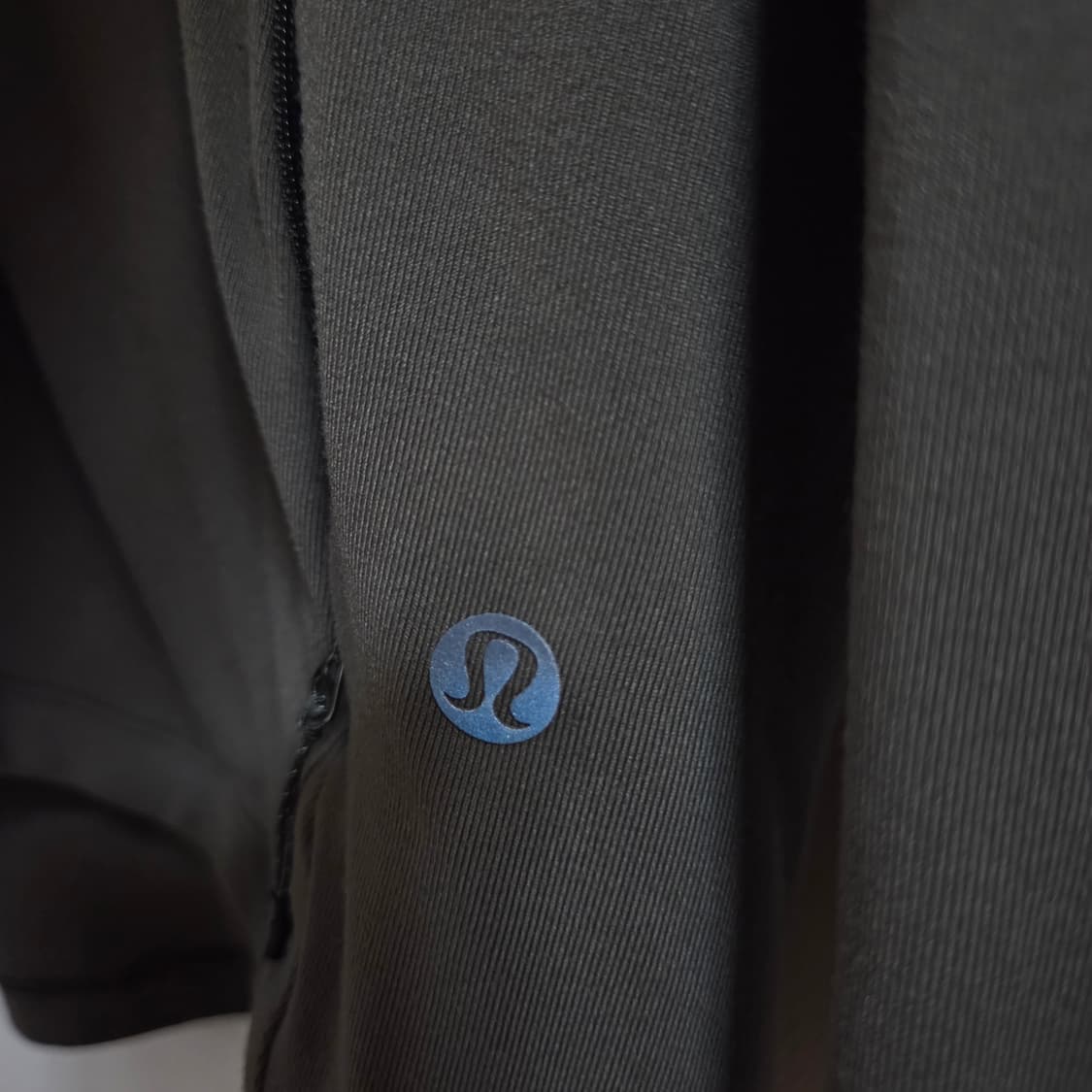 (XL) 룰루레몬 써지 웜 풀집 자켓 상품이미지4