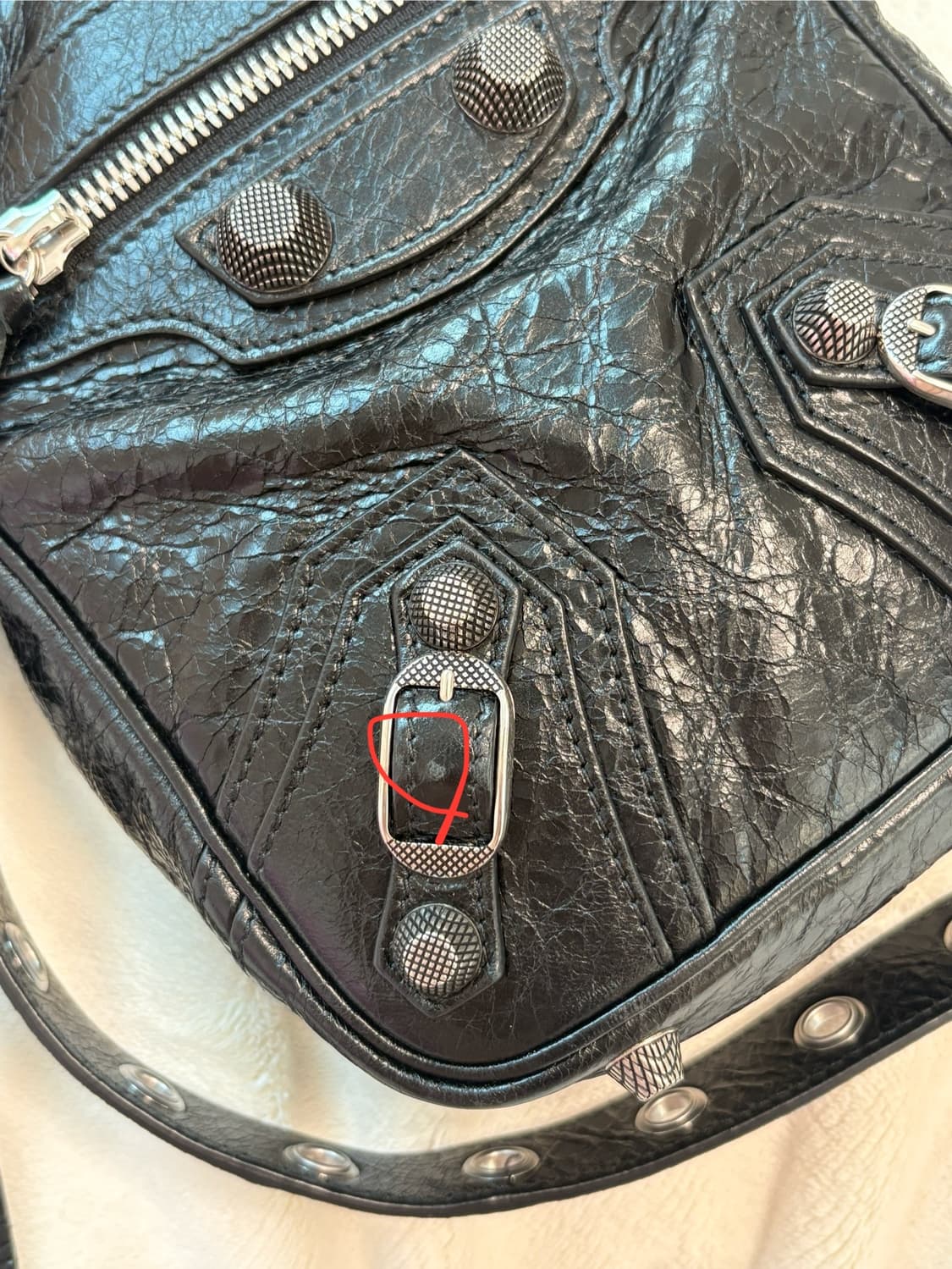 발렌시아가 르카골 크로스 바디백 남성 상품이미지7