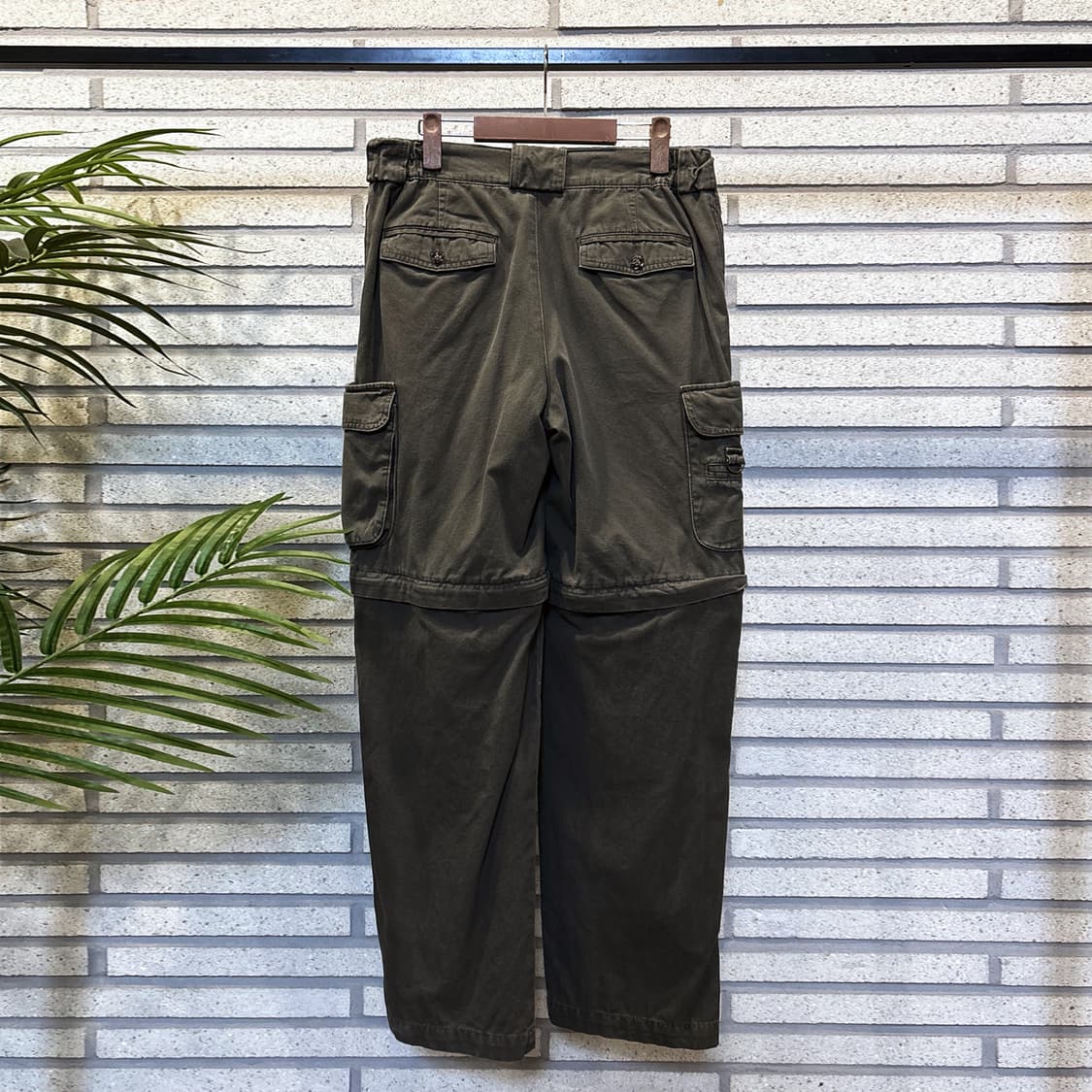 WINDRIVER 아웃도어 컨버터블 카고팬츠 투웨이 유틸포켓 디테일 카키 상품이미지3