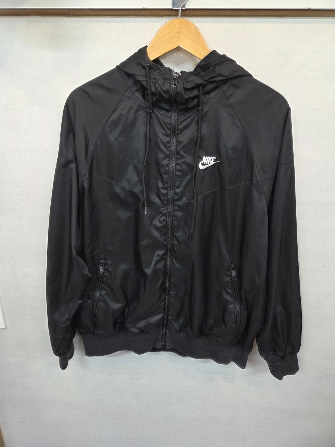 나이키 윈드러너 바람막이 후드자켓 L 상품이미지1