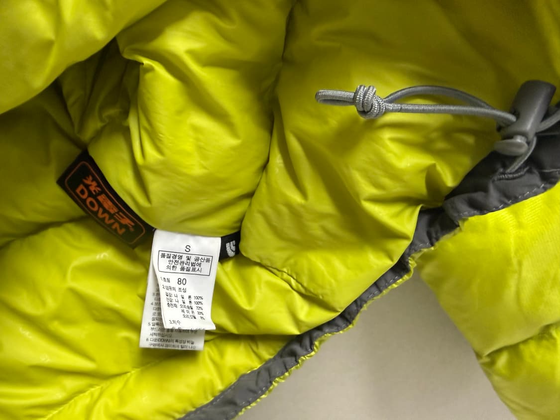 여성 80 S / 노스페이스 써밋시리즈 아콘카구아 경량 패딩  상품이미지5