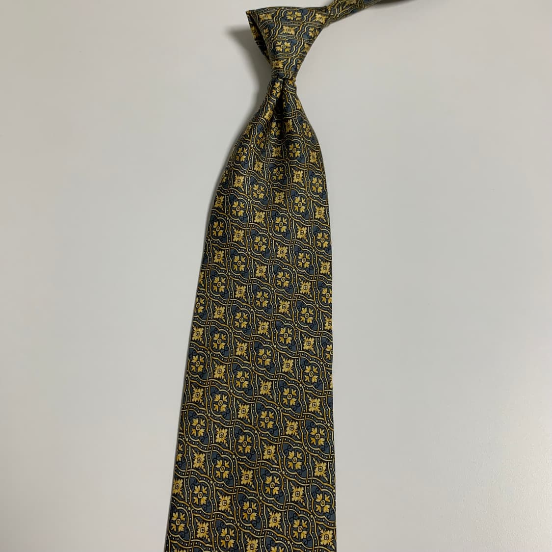 디올(Dior) 기하학적패턴 명품 최상급 넥타이 A+등급 프랑스100실크 상품이미지7