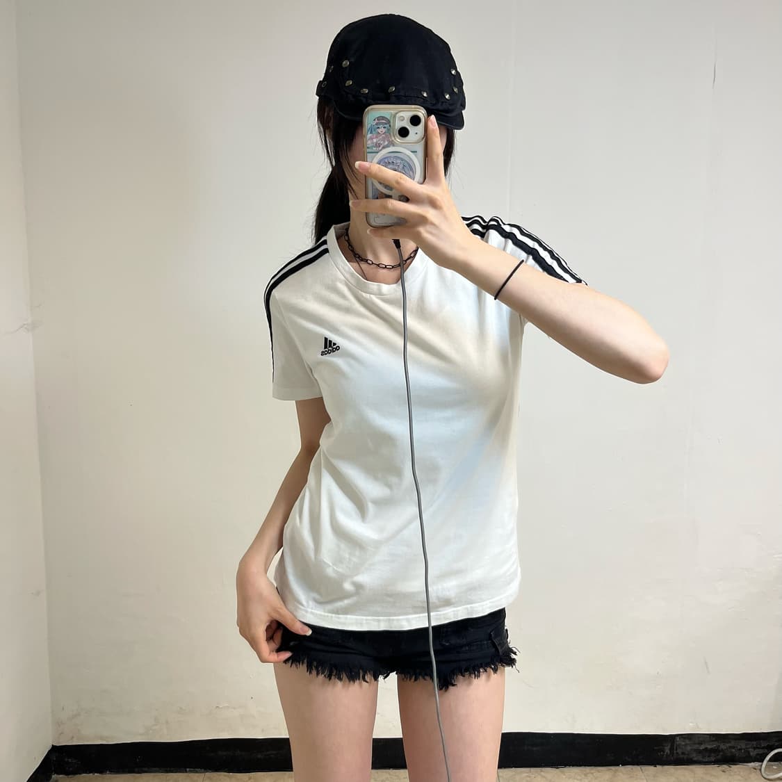 Adidas White T-Shirt   상품이미지1
