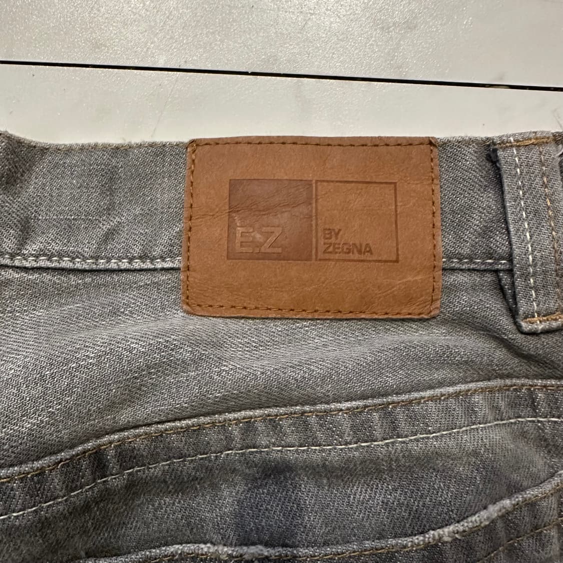 제냐 Zegna EZ 세미 부츠컷 데님 팬츠 상품이미지10