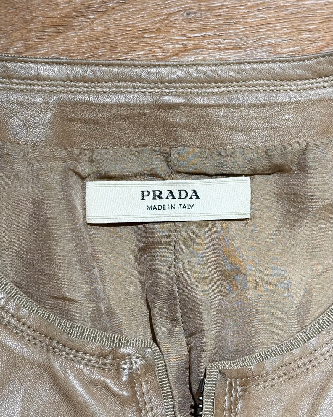 프라다 06aw 베이지 리얼레더 개더 집업 자켓 상품이미지7