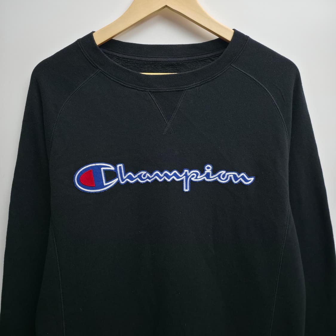 [M] 챔피온 블랙 맨투맨 상품이미지2