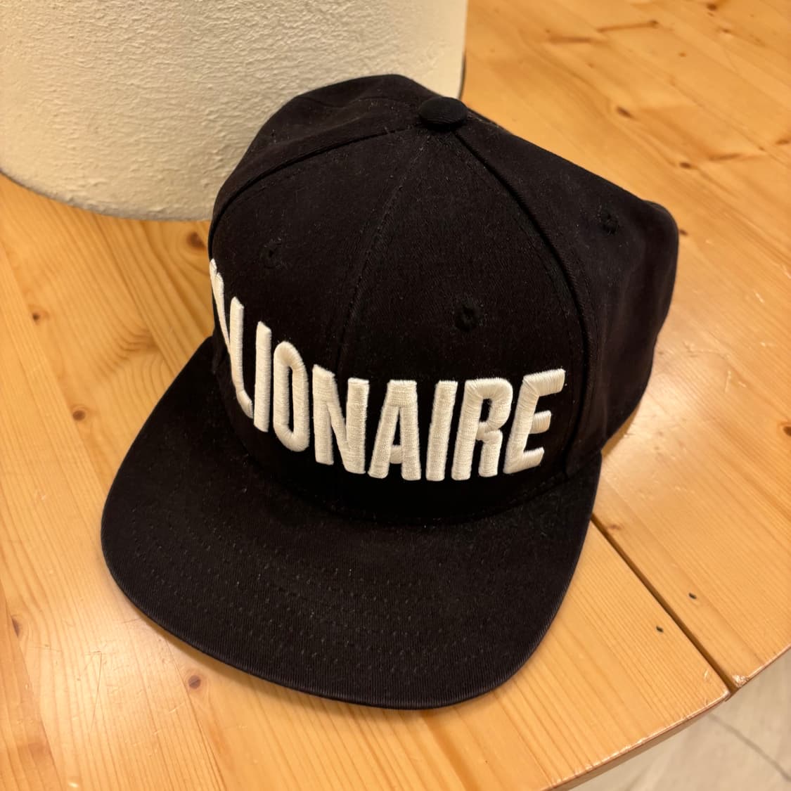 일리네어레코즈 흰검 스냅백 상품이미지1