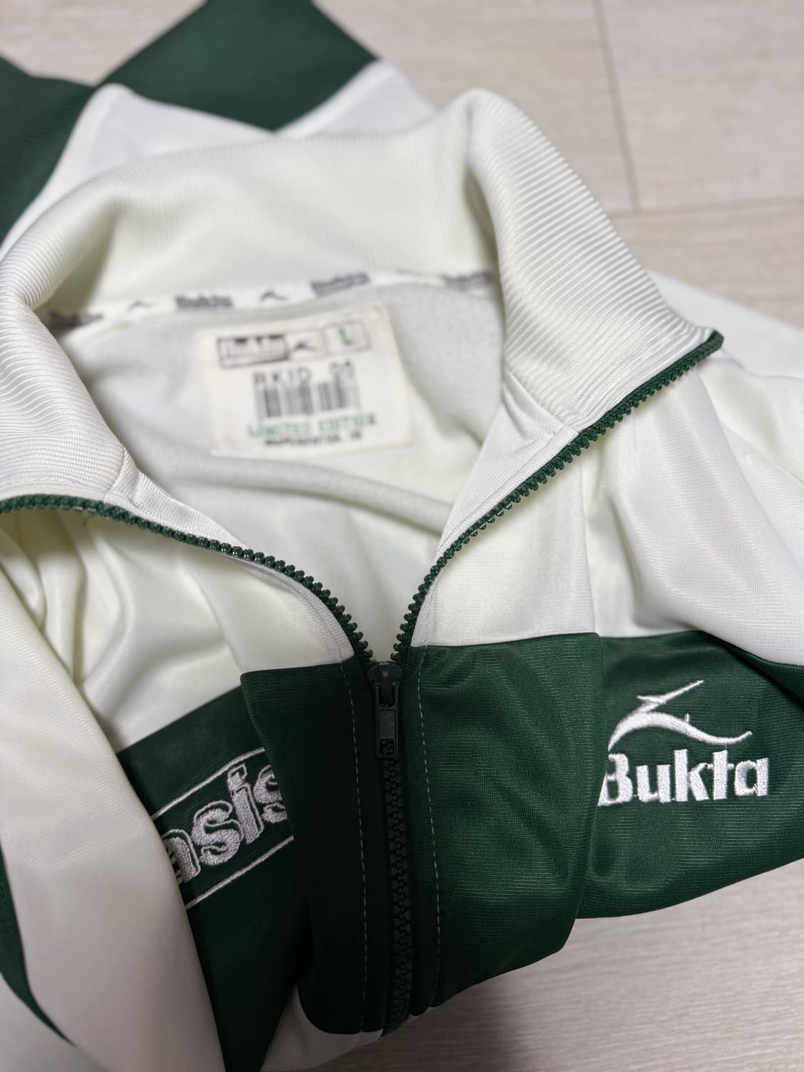 오아시스 한정판 공식 2005년 투어 머천다이즈 트랙탑 상품이미지6