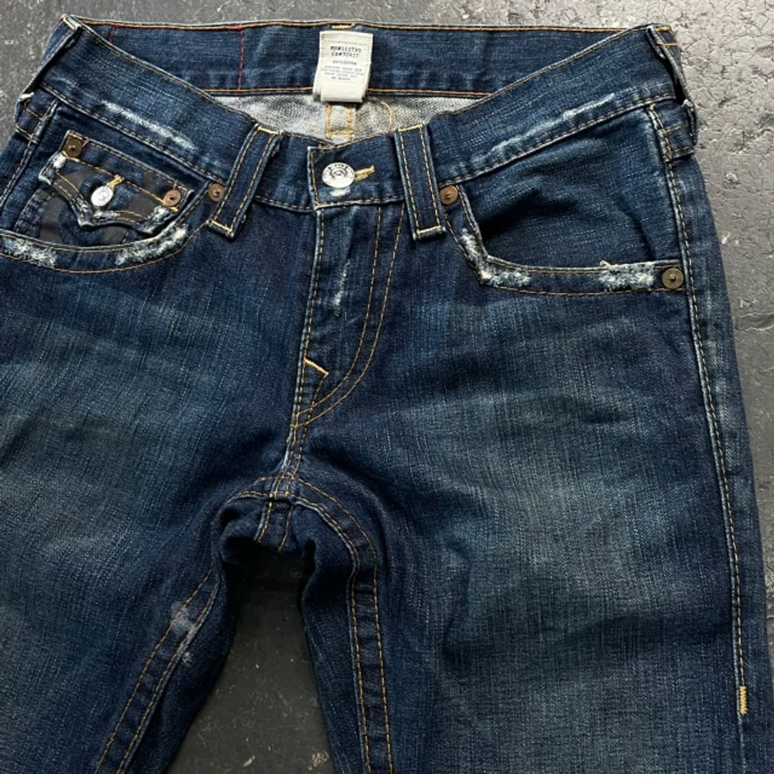 29 트루릴리전 부츠컷 데님팬츠  상품이미지2