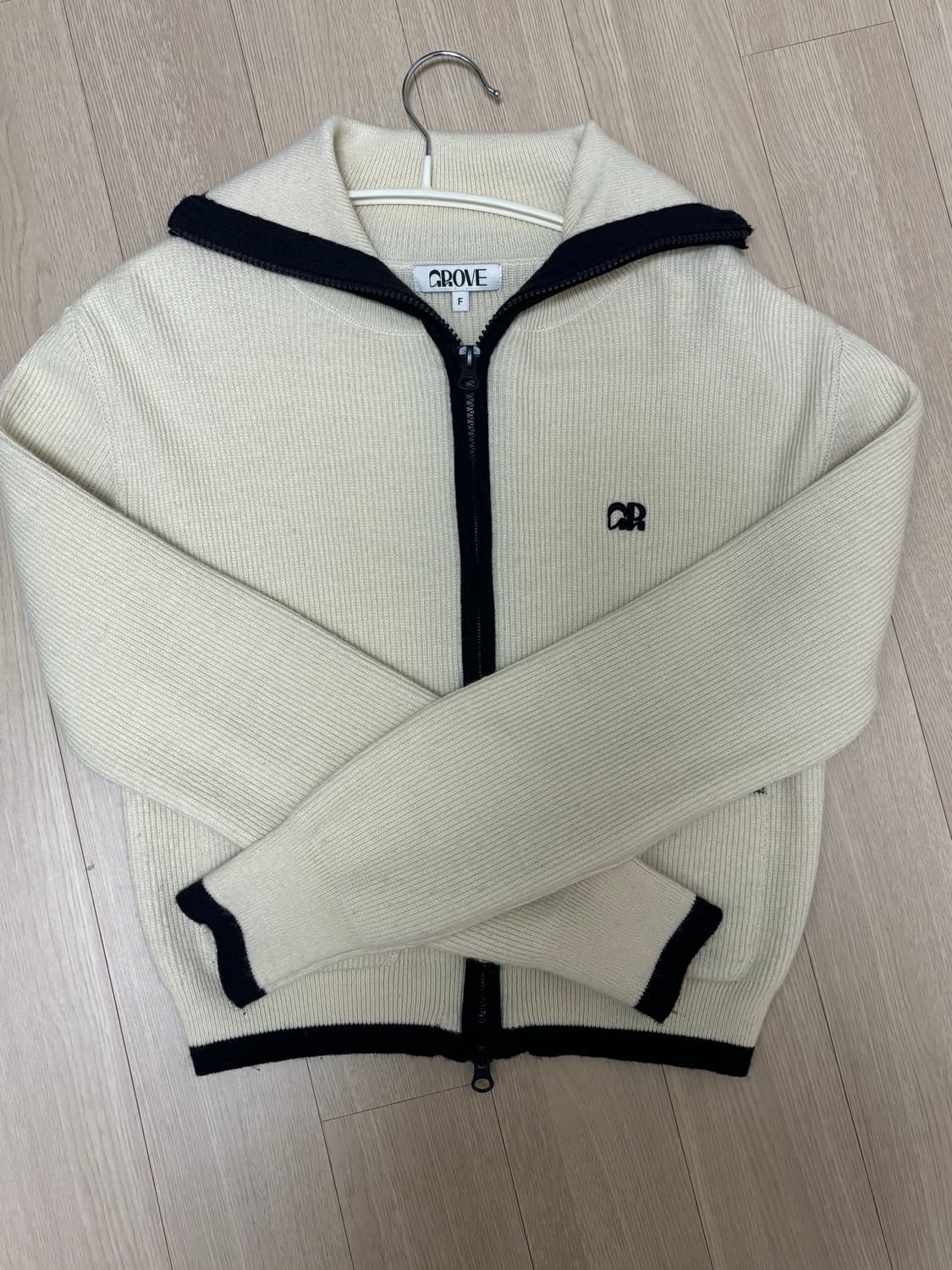 그로브 225S POUT CARDIGAN [IVORY] 가디건 상품이미지5