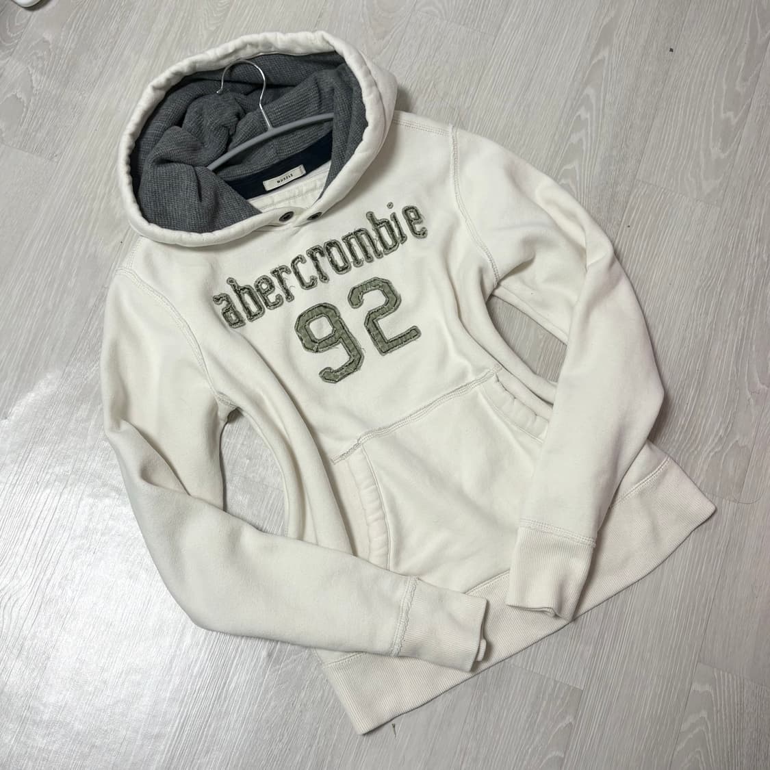 대대장) 아베크롬비 말차🌱로고 슬림핏 후드티 상품이미지6
