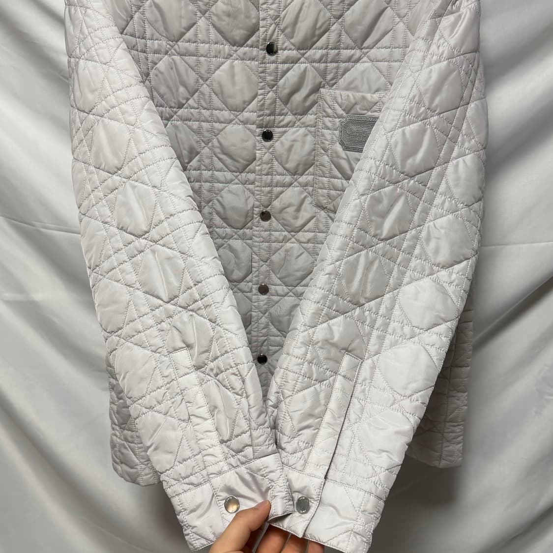 [S+급48] 디올 까나쥬 퀄팅 꾸뛰르 로고패치 셔츠 패딩자켓 상품이미지7