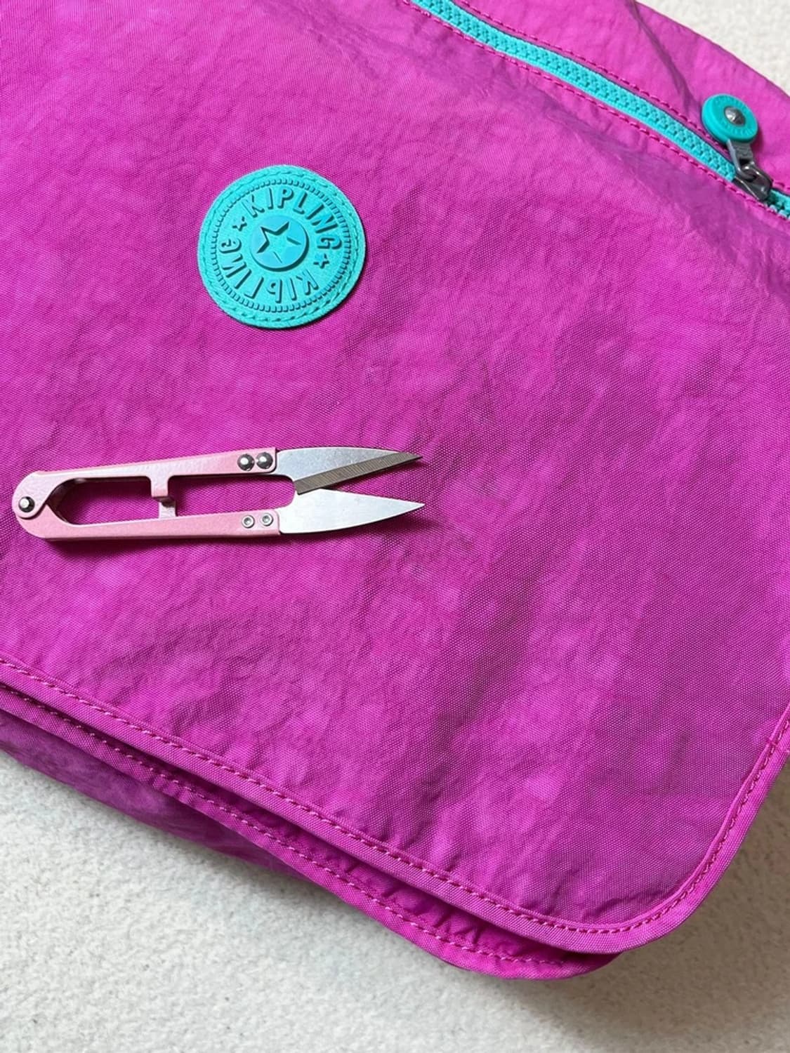 키플링 00's Y2K 핑크 민트 고랄라 크로스백 A1850 상품이미지3