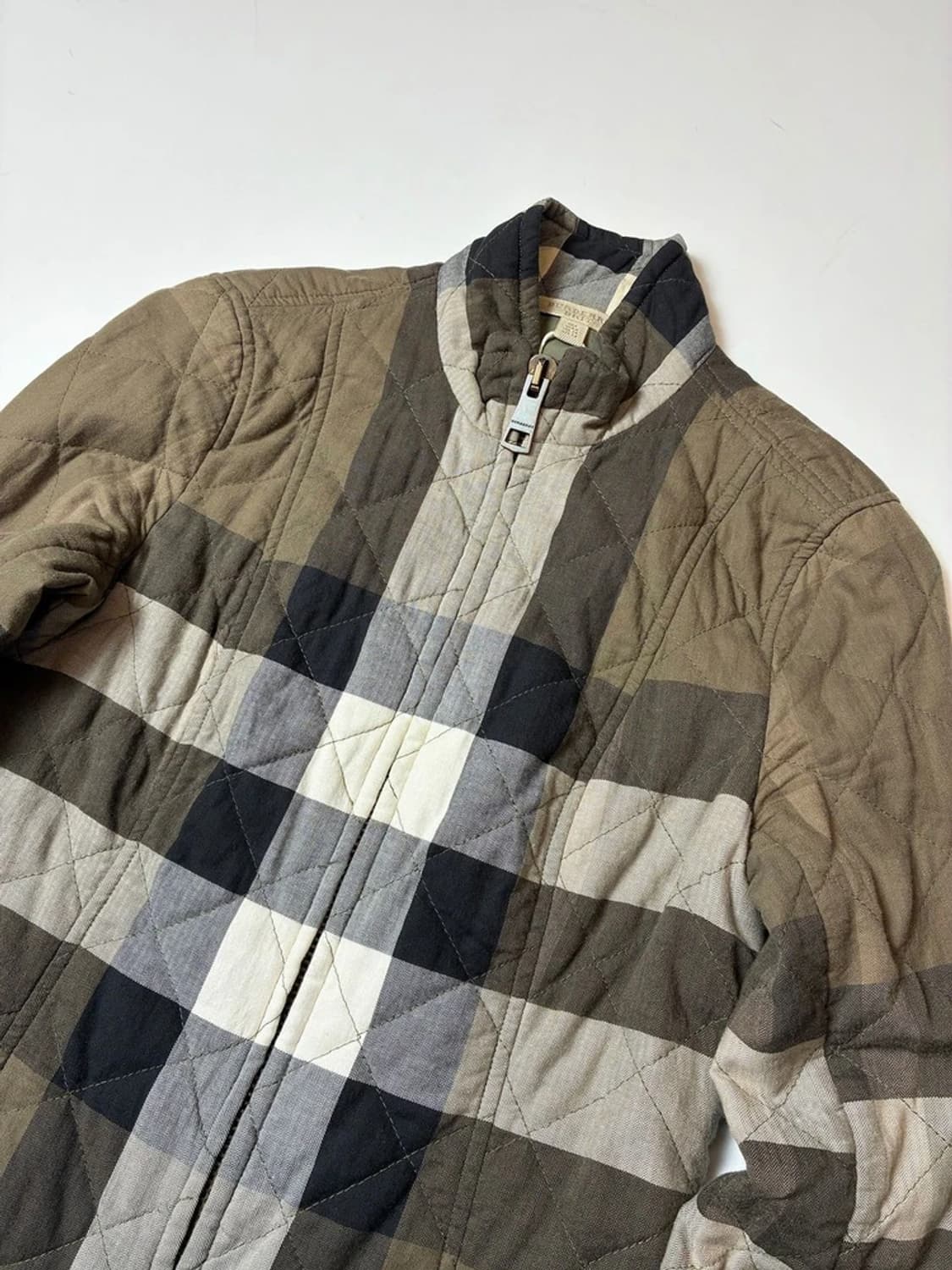 버버리 브릿 퀼티드 플라드 번 투웨이 자켓 PN9115 상품이미지2