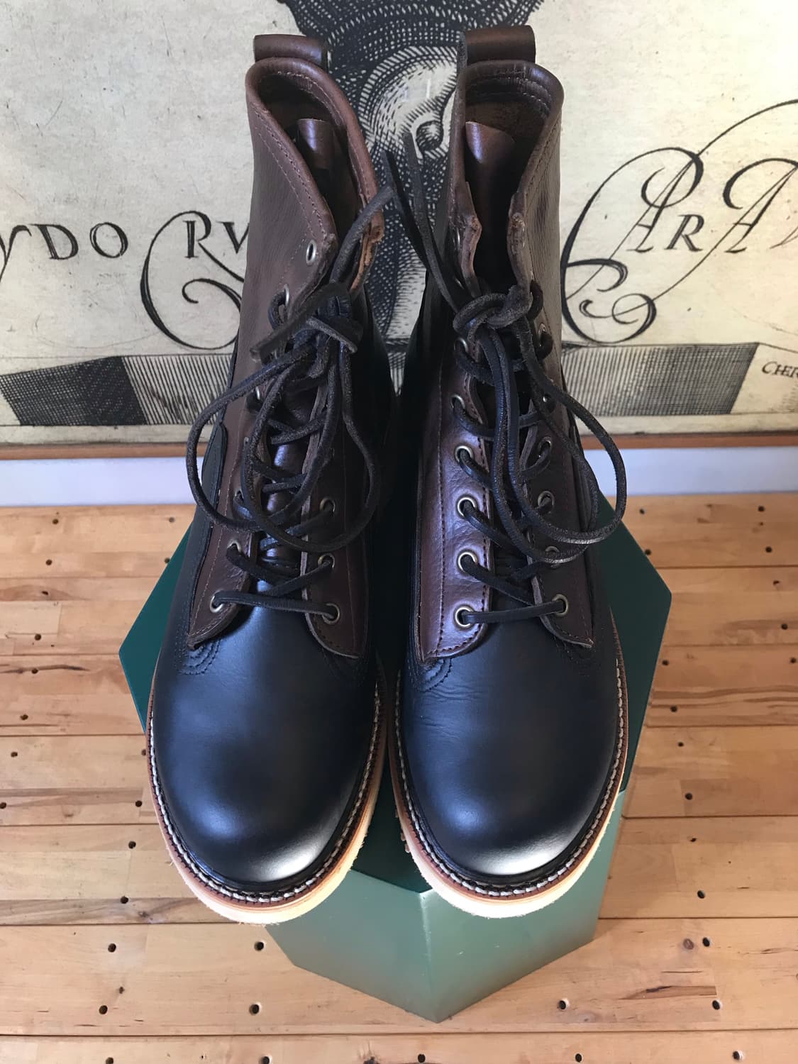 Thorogood x Eastlogue 크롬악셀 워크부츠 상품이미지6