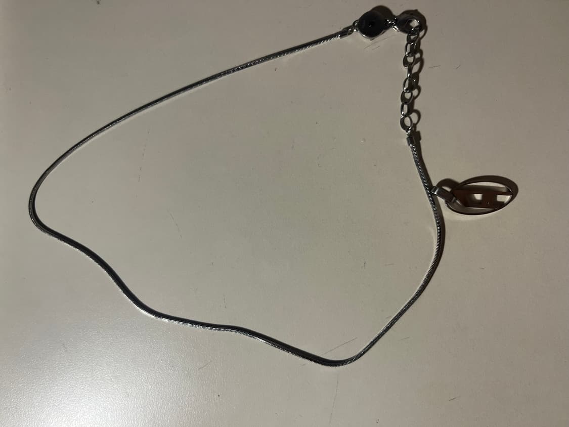 디젤 목걸이  디젤 Dx1342 스테인리스 스틸 팬던트 네클리스 실버 상품이미지1