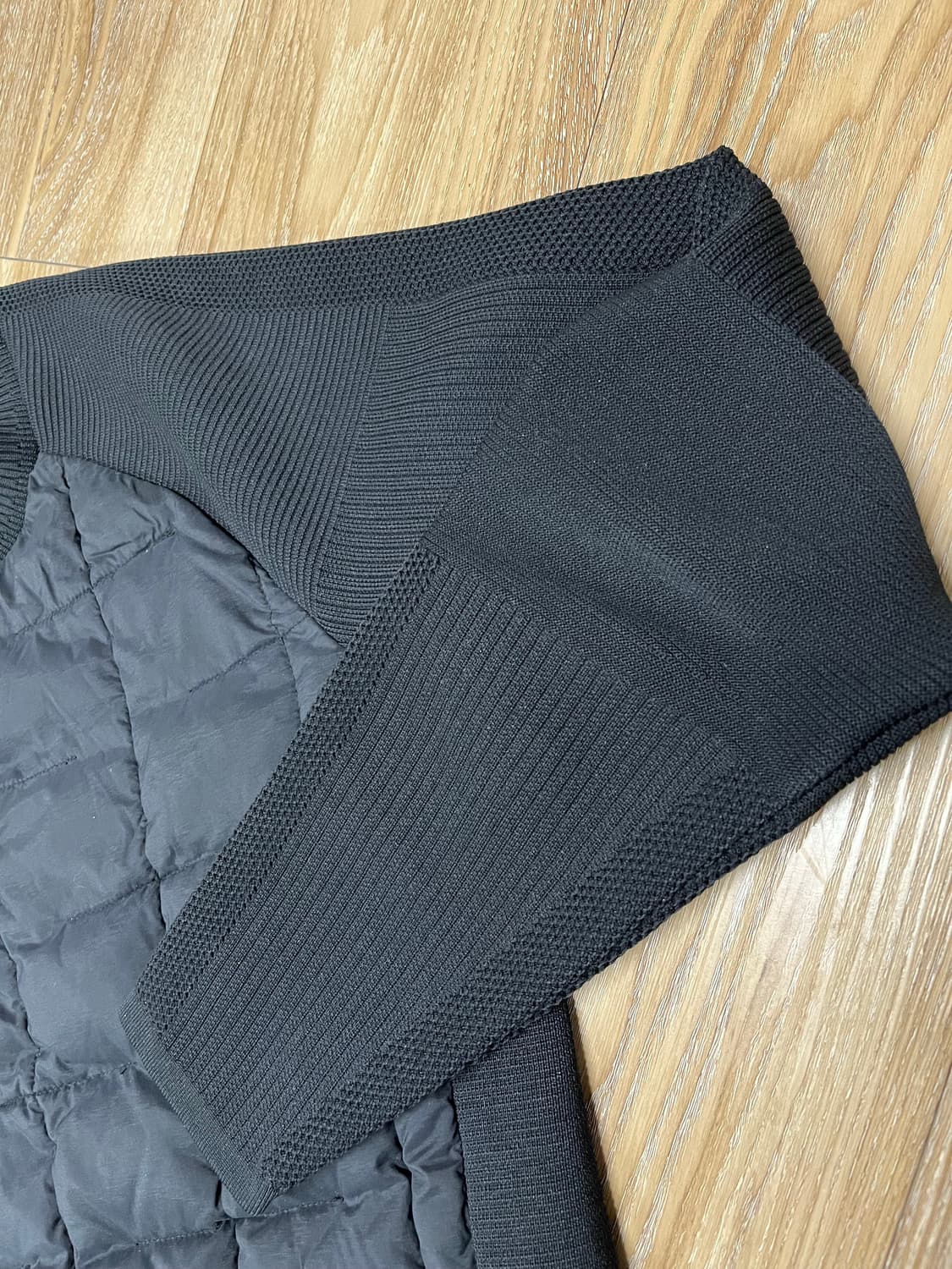 데상트 퓨젼플렉스 하이브리드 맨투맨 M 상품이미지4