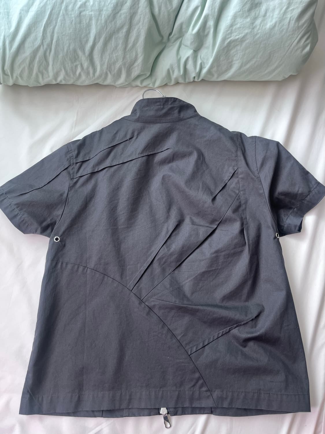 누피크 PINTUCK SHIRT JACKET 차콜 상품이미지4