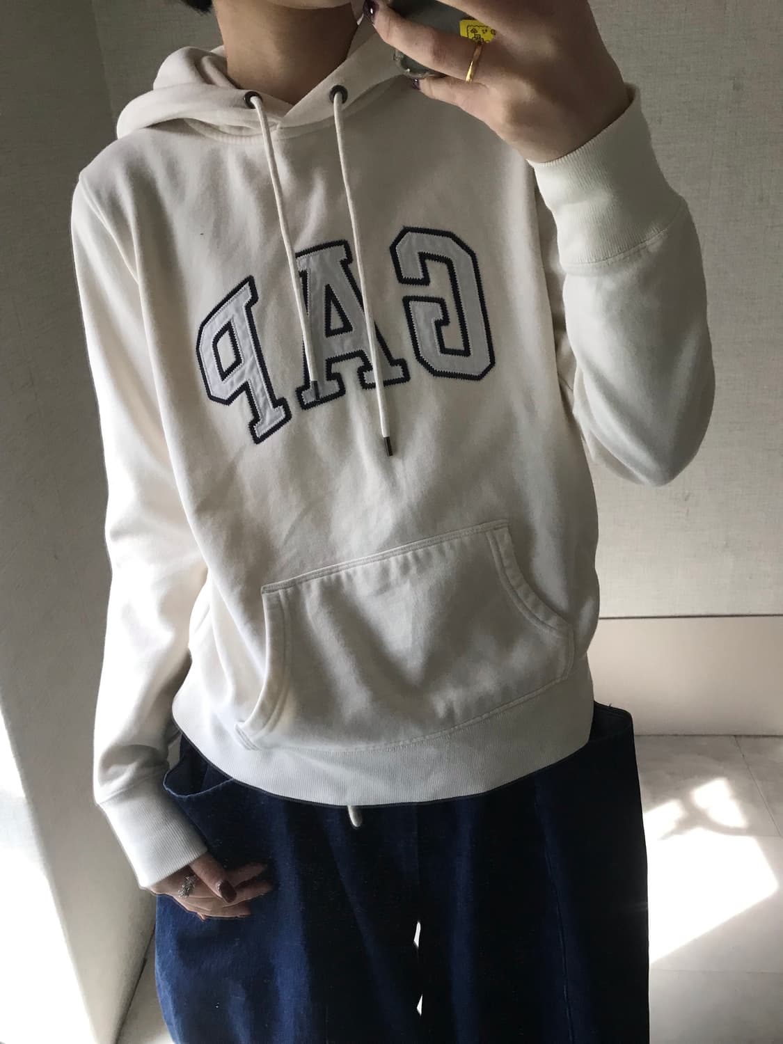 갭 크림아이보리 후드티 상품이미지4