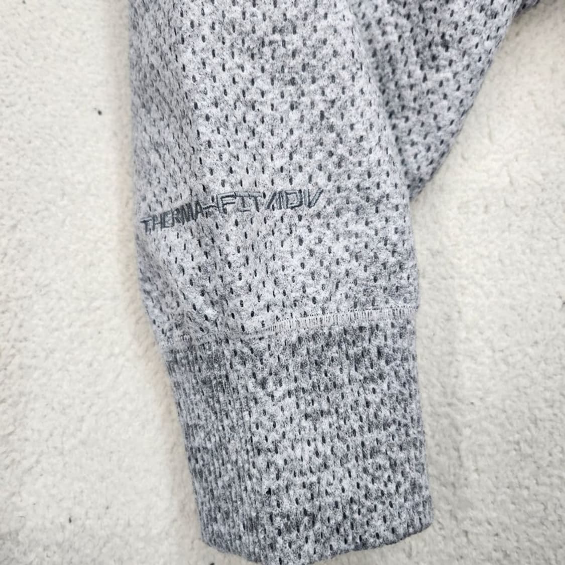 NIKE 테크팩 크롭 오버핏 후드티 90 상품이미지4