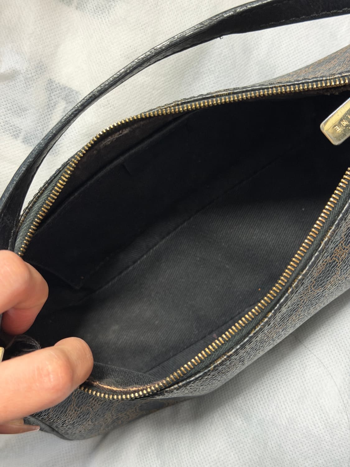 셀린느 트리오페 숄더백 블랙마카담 상품이미지6