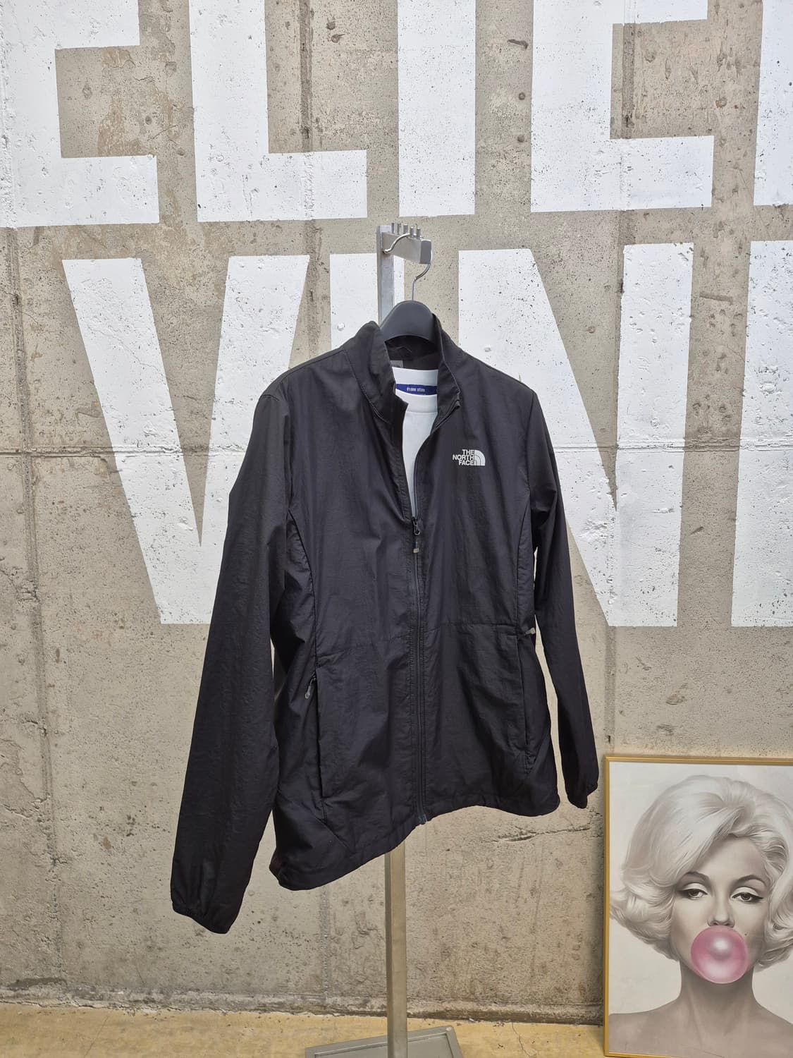 여성90)노스페이스 얇은 홑겹 바람막이 상품이미지1