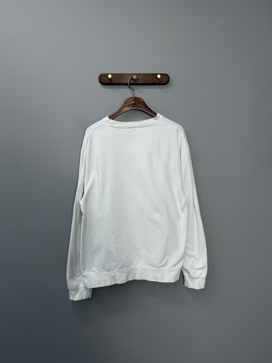 오베이 빅페이스로고 화이트 맨투맨 H1426 상품이미지3