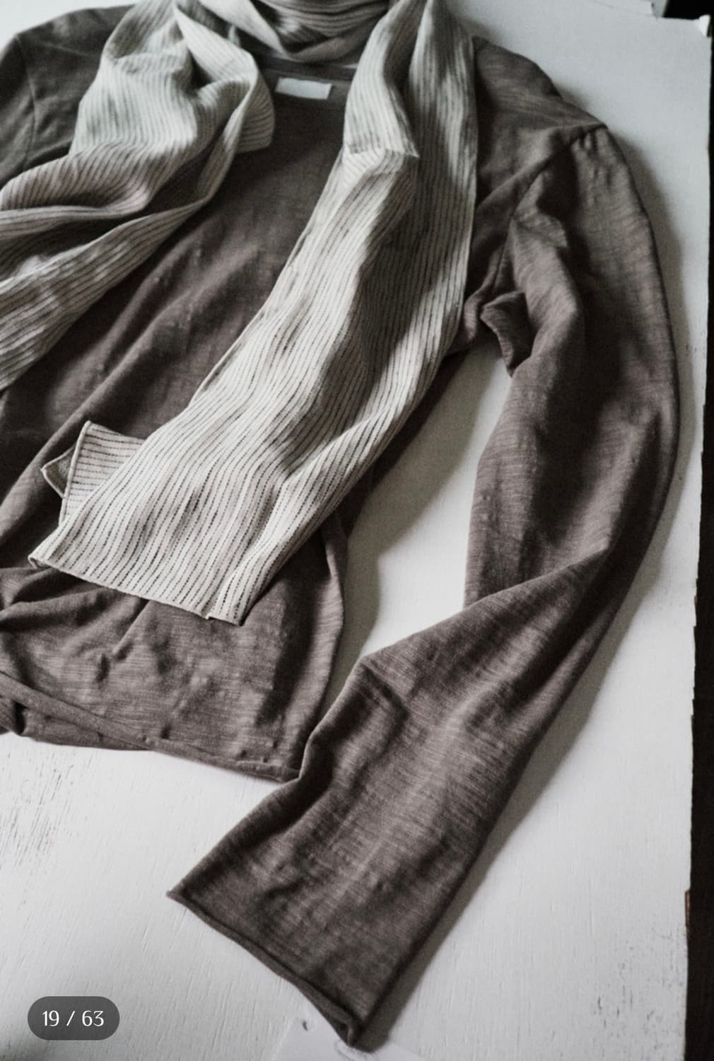 모노프리베 Textured Square Long Scarf 상품이미지4