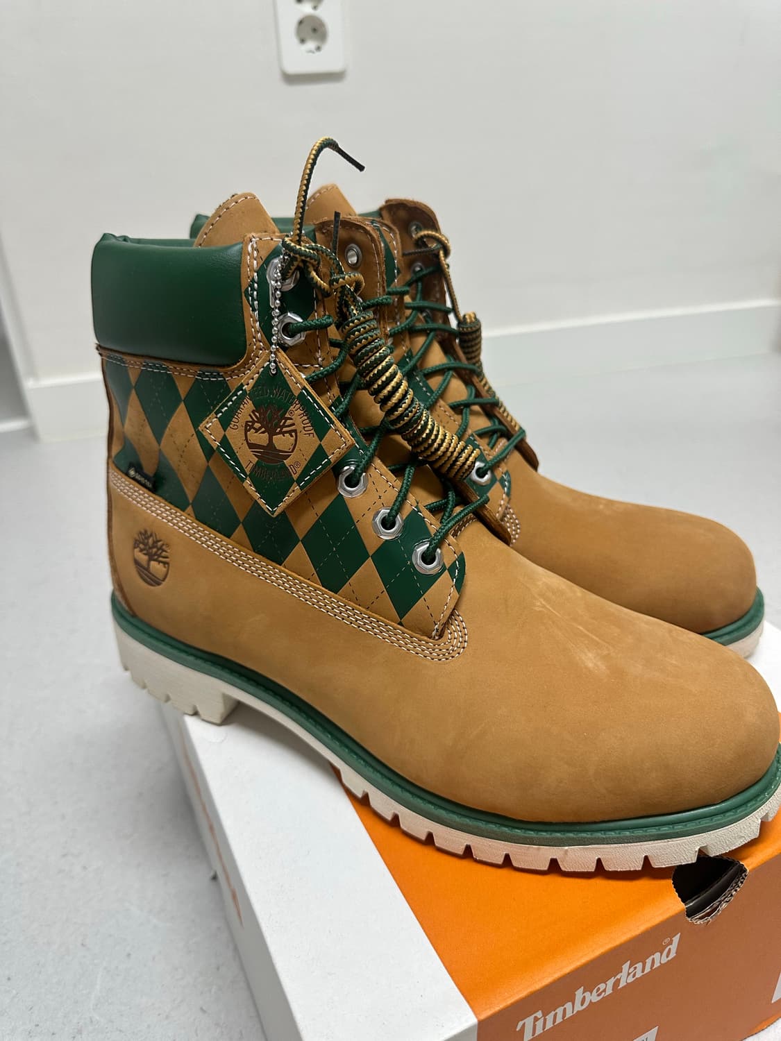 Kasina x Timberland 6 In Premium Vibram 상품이미지5