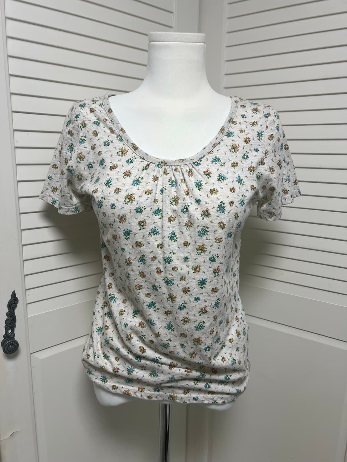 플로럴 플라워패턴 반팔 티셔츠 상품이미지2