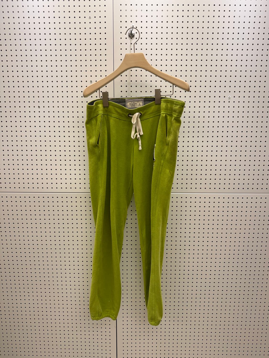 아베크롬비 A로고 자수 조거팬츠 그린 U1358 상품이미지2