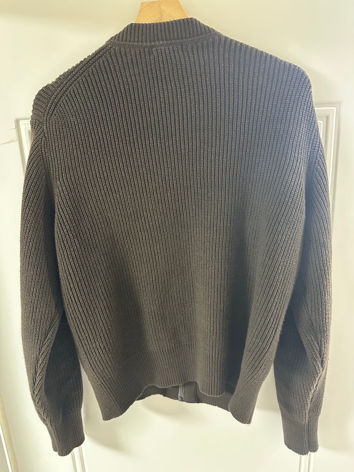 [S] 유니클로 C 크루넥 풀집 가디건 다크 브라운 상품이미지3