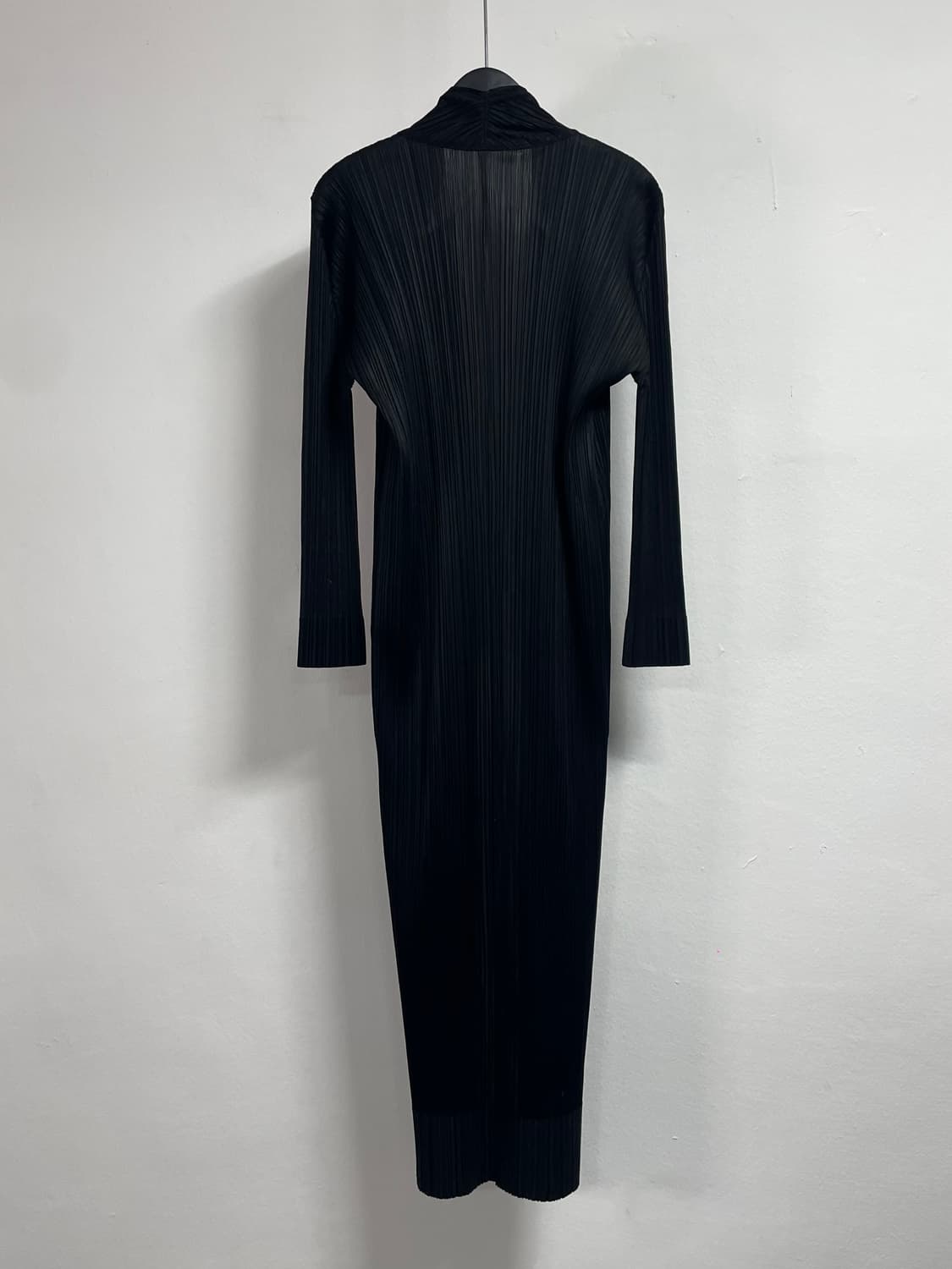 이세이미야케 플리츠플리즈 롱 가디건  (on.35) 상품이미지3