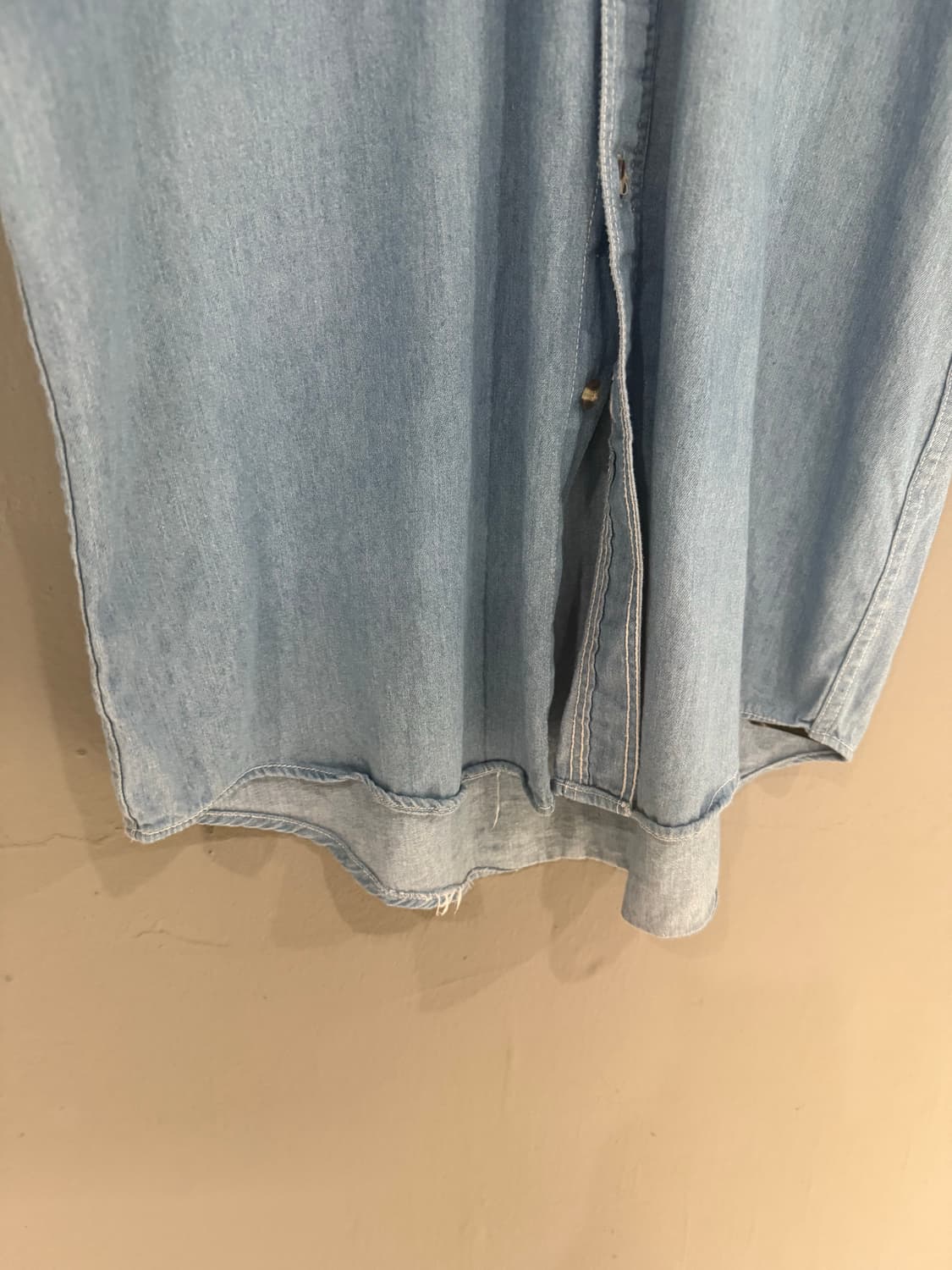 2-pocket detail denim shirt 상품이미지6