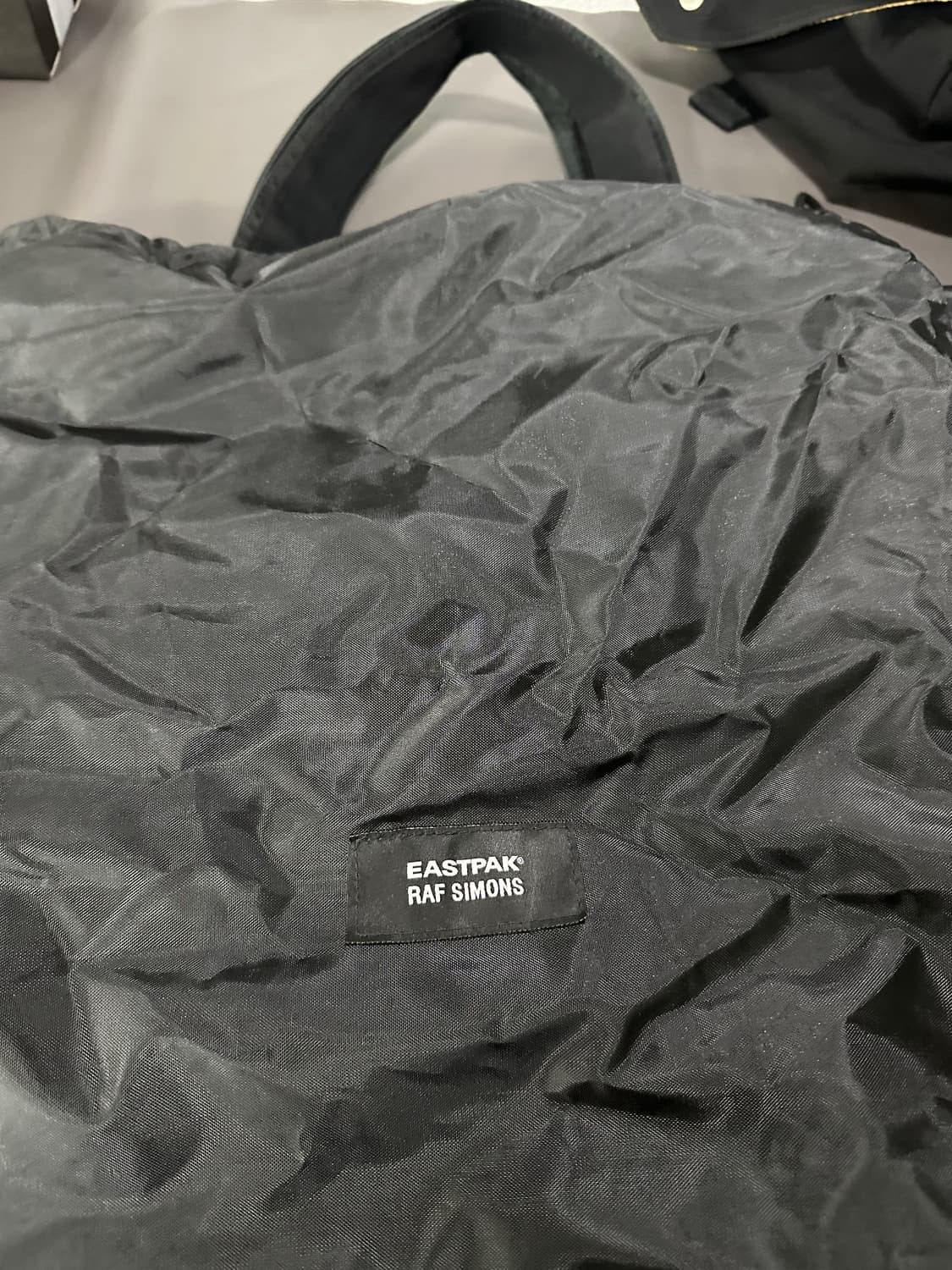 라프시몬스 이스트백 포스터 빅사이즈 토트백 상품이미지6