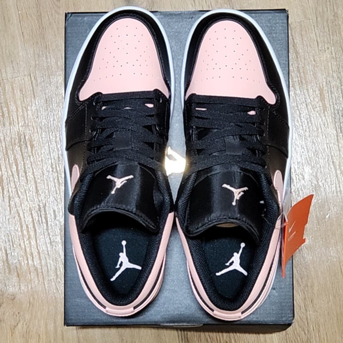 나이키 280 조던1 로우 크림슨틴트 상품이미지5