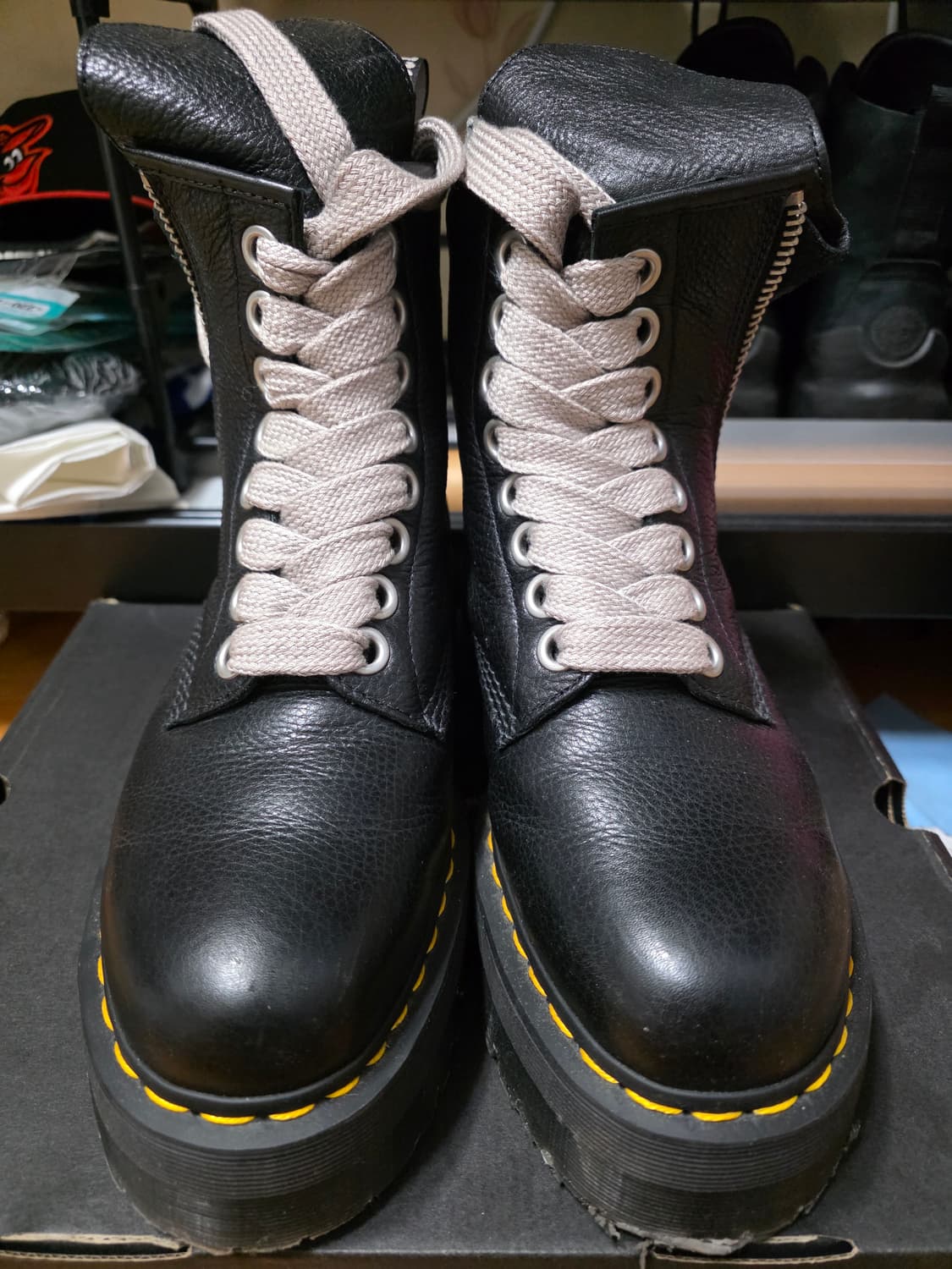 (290) 닥터마틴 x 릭오웬스 1460 RO 쿼드 블랙 부츠 상품이미지2