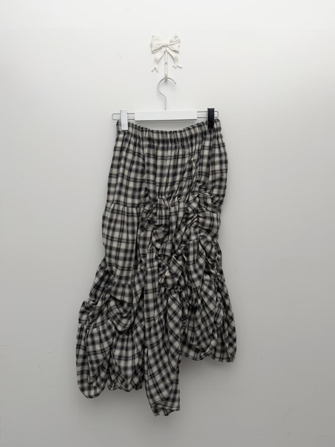 타탄 체크 비대칭 셔링 롱 스커트 상품이미지3