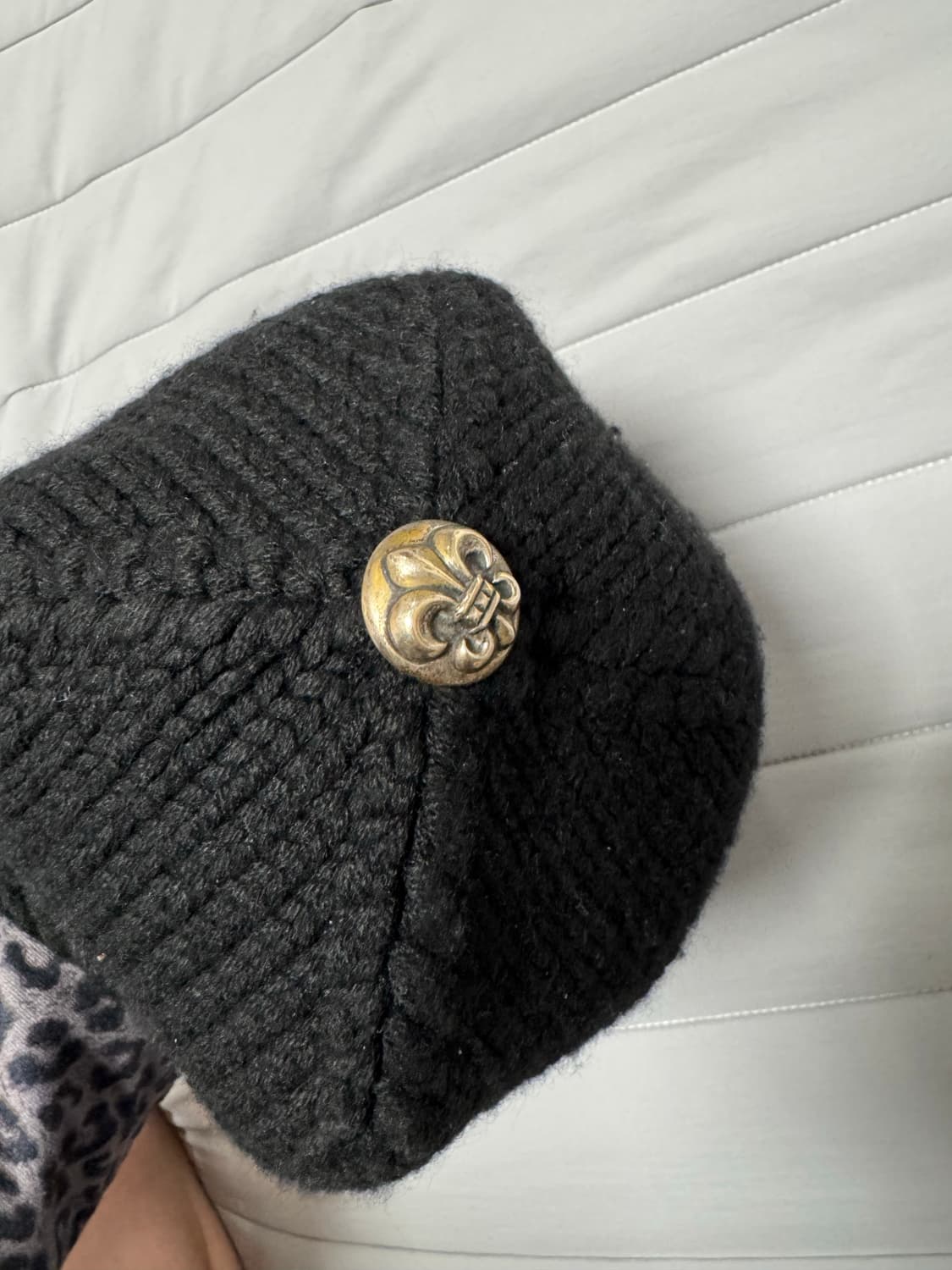 [os] 크롬하츠 플뢰르 레더패치 캐시미어 비니 상품이미지2