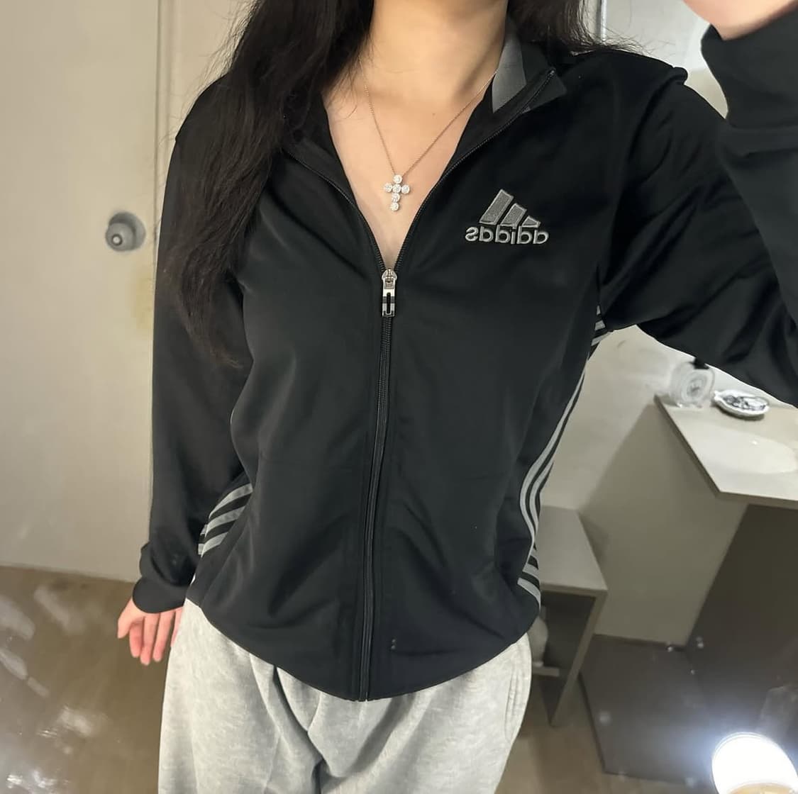 아디다스 빅 삼선 로고 져지 검회 🩶🖤 상품이미지1