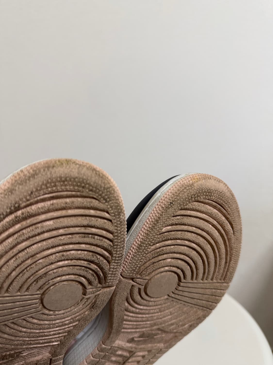 나이키 운동화 판매합니다(버블껌) 상품이미지4