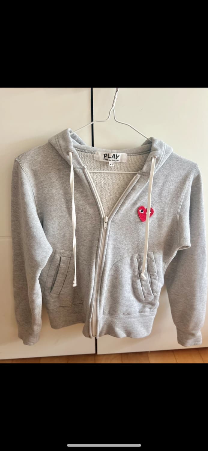 일본 정품 꼼데가르송 후드집업 xs 상품이미지2