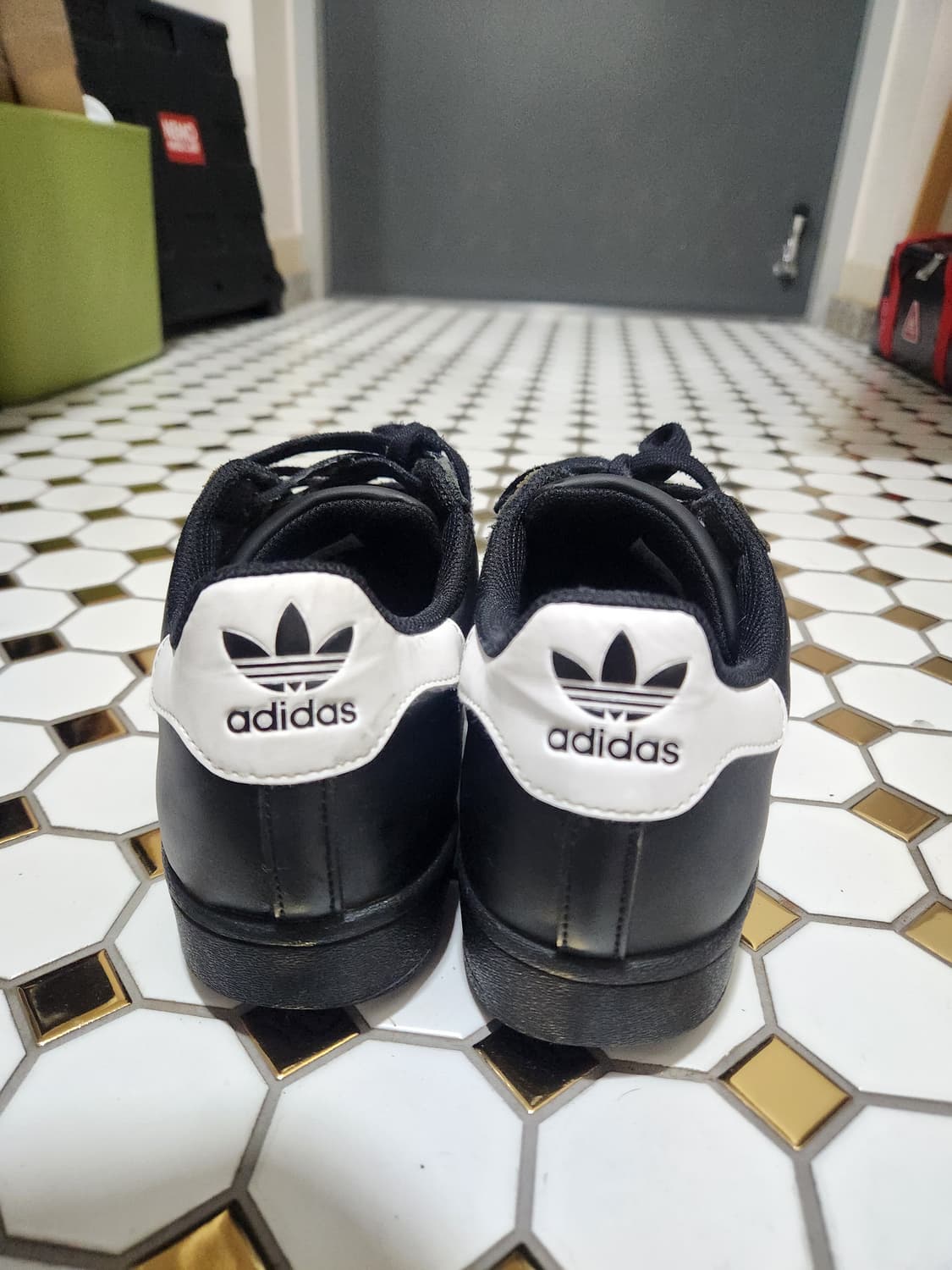 아디다스 슈퍼스타 코어블랙 280 상품이미지3