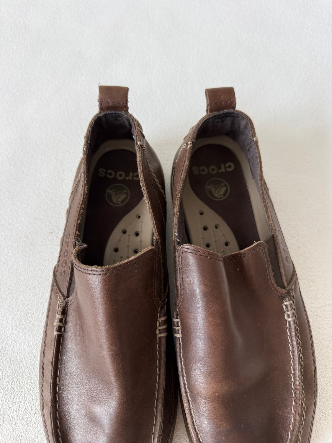 [7M]크록스(Crocs) 레더 로퍼 상품이미지6