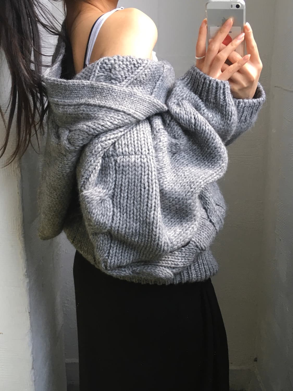 Vivienne Westwood 비비안웨스트우드 케이블 언발 후드 가디건 상품이미지3