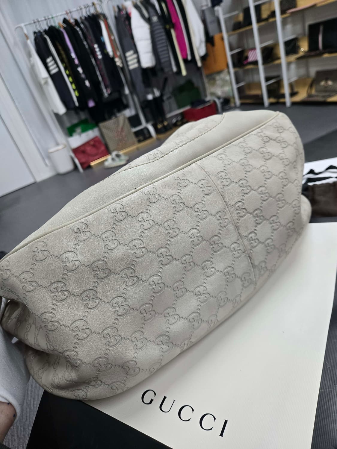 [A급컨디션]구찌 시그니처 인터로킹 토트백 상품이미지4