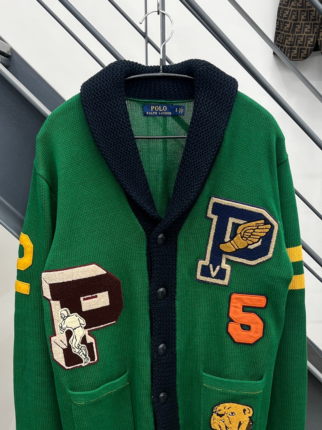 폴로 랄프로렌 아플리케 바시티 숄카라 가디건 상품이미지2