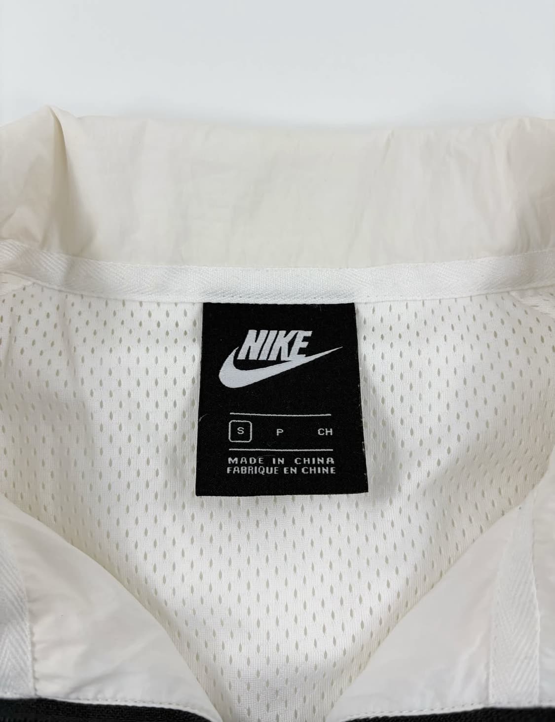 나이키 빅스우시 바람막이 상품이미지3